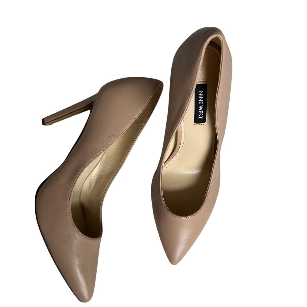 Nude Nine West Pumps - Picture 3 of 7